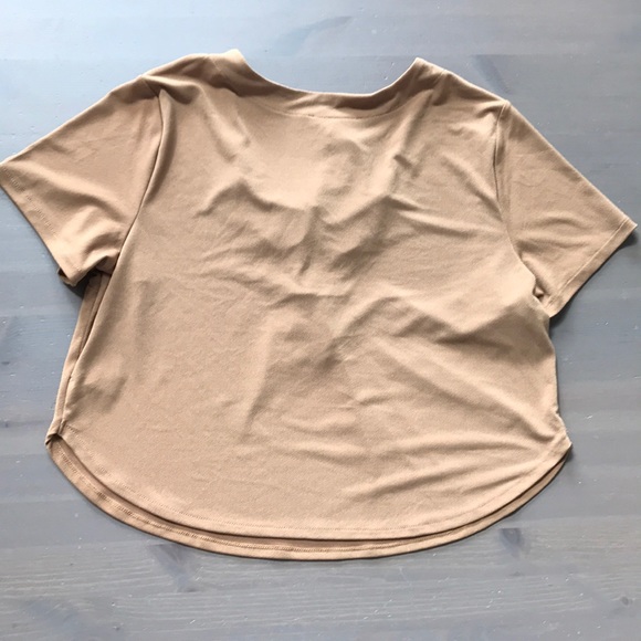 NWT Beige Express Top - Size Small - Crisscross Front & Tie Detail - Picture 3 of 5